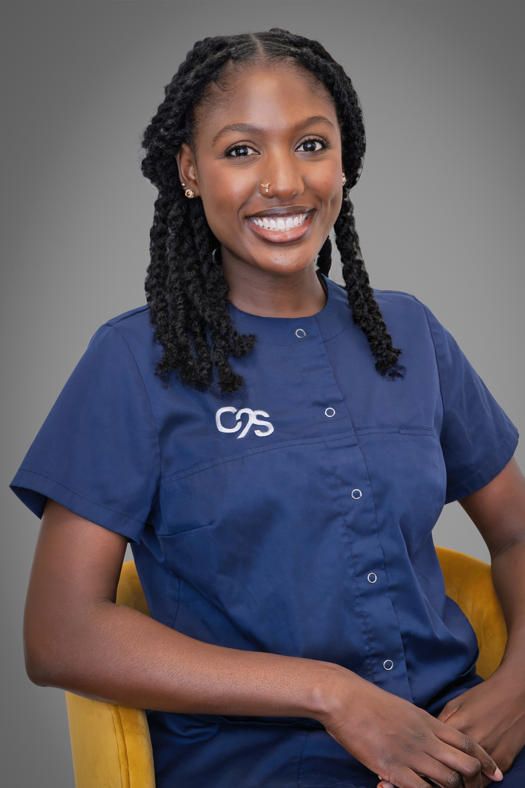 Oury assistante dentaire équipe cabinet C2S Dr Thierry Rouach Paris 8e